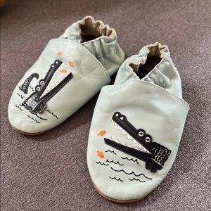 Robeez 18-24 months soft sole shoes